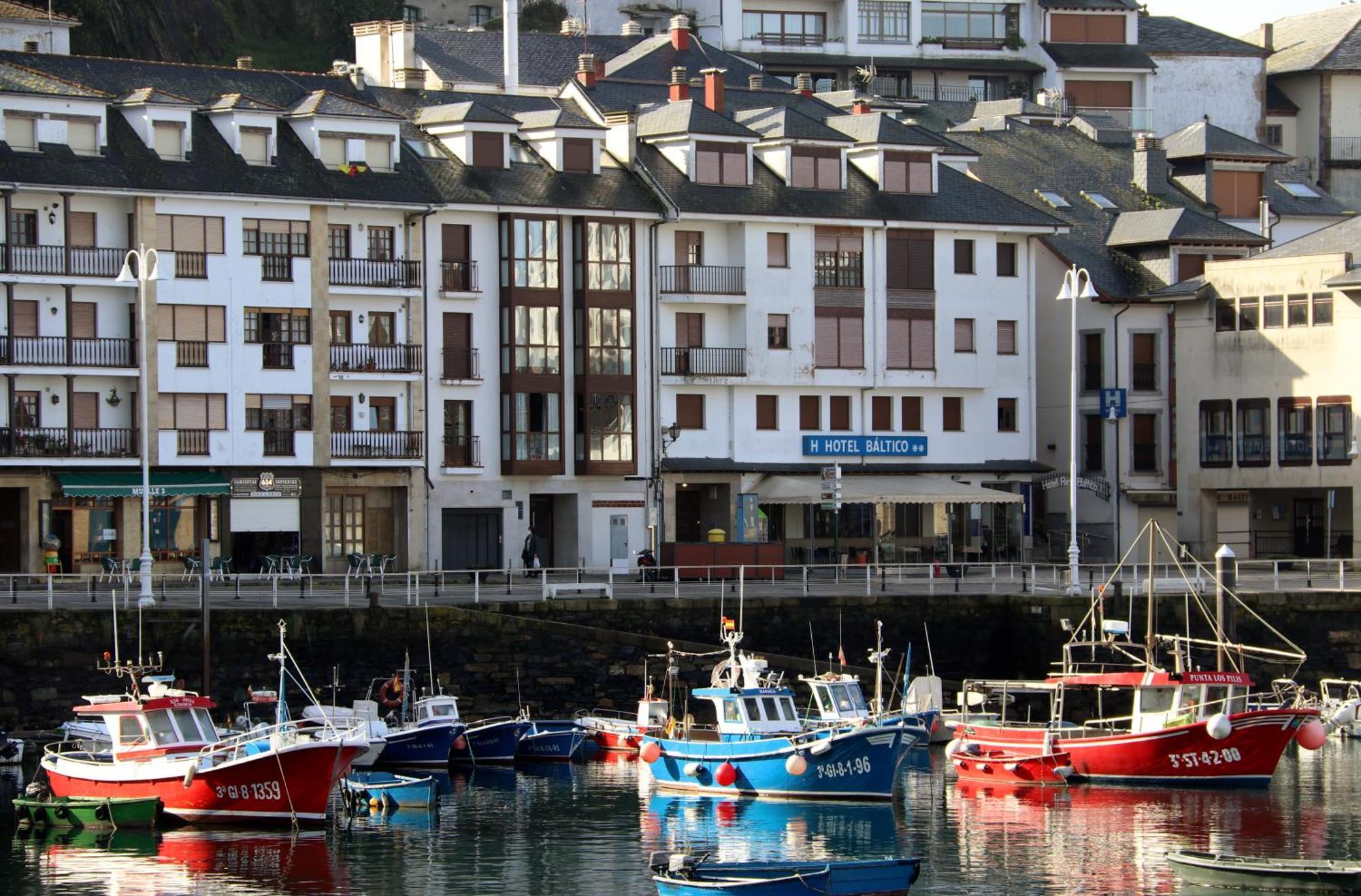 Apartmán A Bruxo Fonte 8 Pzs 2 Banos Full Reg Vut38509 Luarca Exteriér fotografie
