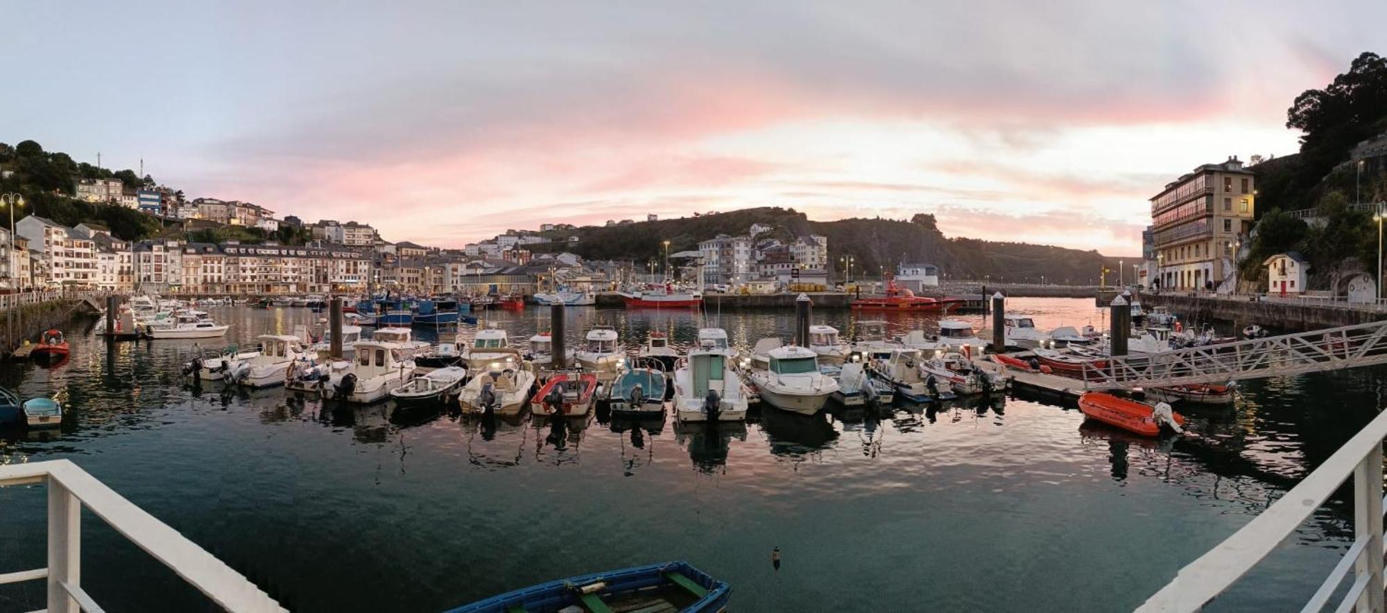 Apartmán A Bruxo Fonte 8 Pzs 2 Banos Full Reg Vut38509 Luarca Exteriér fotografie
